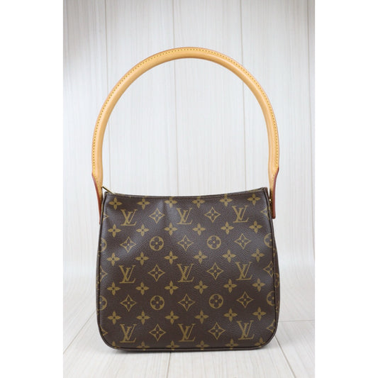 Very Good ( Rank A) | LV Monogram Looping MM Shoulder Bag |24081904