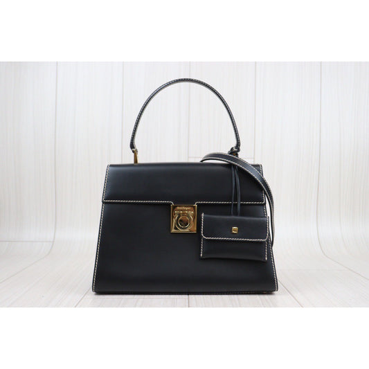 Rank A |Ferragamo Gancini 2WAY Handbag Shoulder Bag| Q24021531