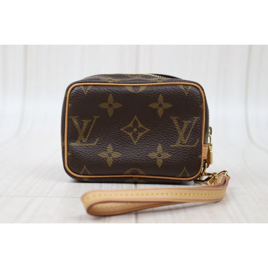Rank SA| LV Monogram Truthwapiti Canvas Pouch|24061323