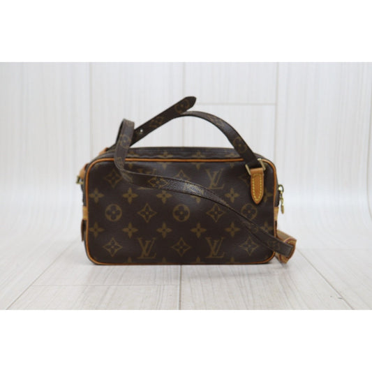 Include Entrupy Certificate of Authenticity|Fair ( Rank B)|Louis Vuitton Monogram Pochette Marley Bandolier Shoulder Bag|25121803