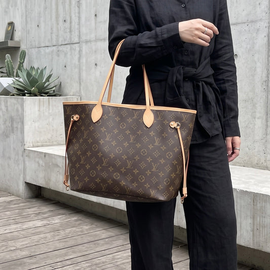 Include Entrupy Certificate of Authenticity|Good ( Rank AB)|Louis Vuitton Monogram Neverful MM ShoulderBag With Pouch|S26080608