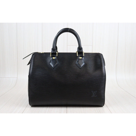 Rank AB | LV Epi Speedy 25 Black Hand Bag|V23113022