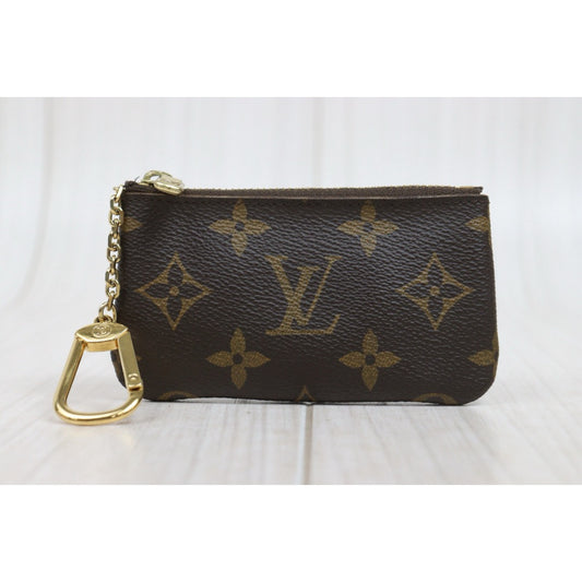 Very Good ( Rank A)|LV Monogram Pochette Cre|S26031031