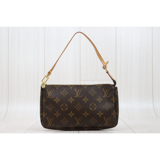 Very Good ( Rank A) | LV Monogram Pochette Accessoires |25052211