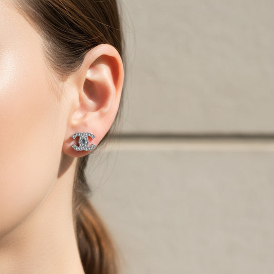 Include Authentic Detective Certificate of Authenticity|Very Good ( Rank A) |CHANEL 04V COCO Mark Rhinestone Earrings Made In 2004Year|S26061005