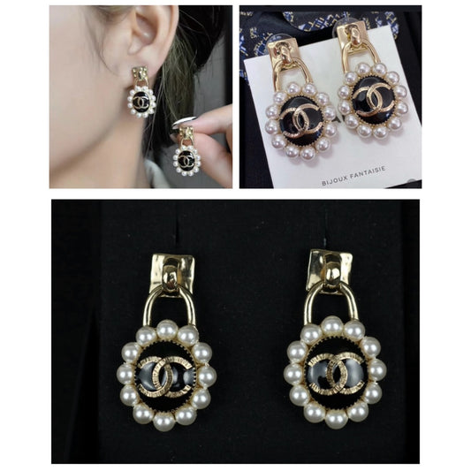 Excellent(Rank SA)| CHANEL Coco Mark Zipper pull Pearl Earrings|X25030106