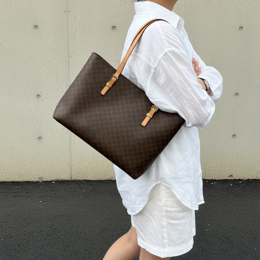 Include Entrupy Certificate of Authenticity|Good ( Rank AB)|CELINE Macadam Tote Bag |26052603