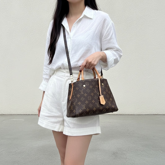 Include Entrupy Certificate of Authenticity|Very Good ( Rank A)| Louis Vuitton Monogram Montaigne BB Hand Bag Shoulder Bag |X26041416
