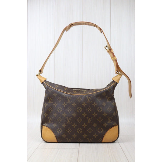 Rank AB|LV Monogram Boulogne 30 Shoulder Bag |24070413