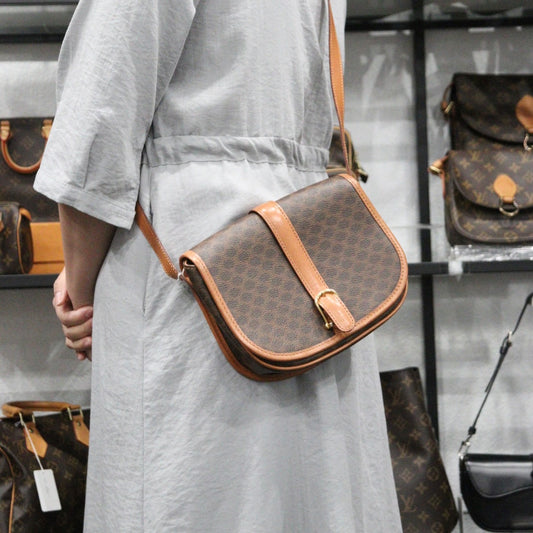 Rank AB| CELINE Macadam Shoulder Bag |V24011227