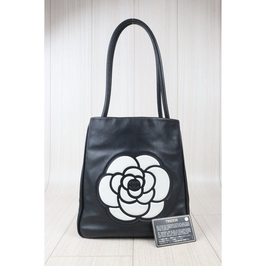 Good ( Rank AB) | CHANEL Camellia Lamb Skin ToteBag Made In 2002~2003 Year |V24082016
