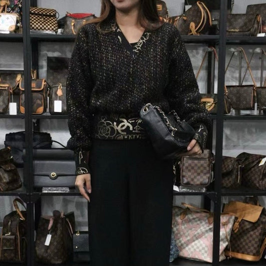 Very Good ( Rank A) | CHANEL 19 Egypt Series Black Graffiti Wool Sweater 36 size |W25102103