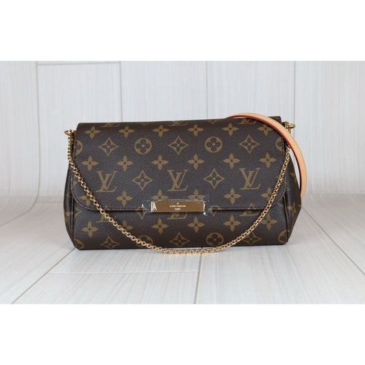 Rank SA | Louis Vuitton Monogram Favorite MM Shoulder Bag|S24080902