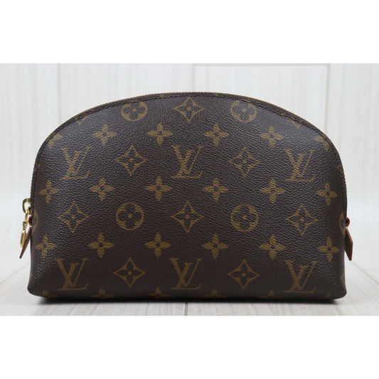 Very Good ( Rank A)|LV Monogram GM Pochette Cosmetics|24111415