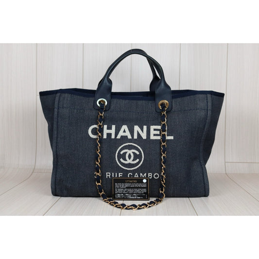Rank AB| CHANEL Canvas Tote Bag Navy Made in 2012-2013 Year |S24073002