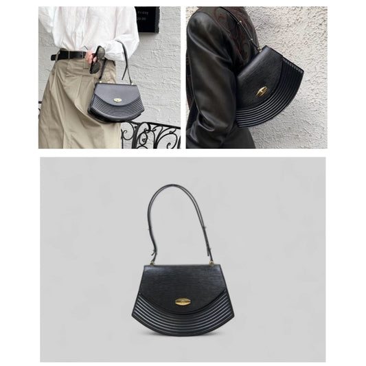 Good ( Rank AB)|LV Epi Tilsitt Shoulder bag Black|25042412