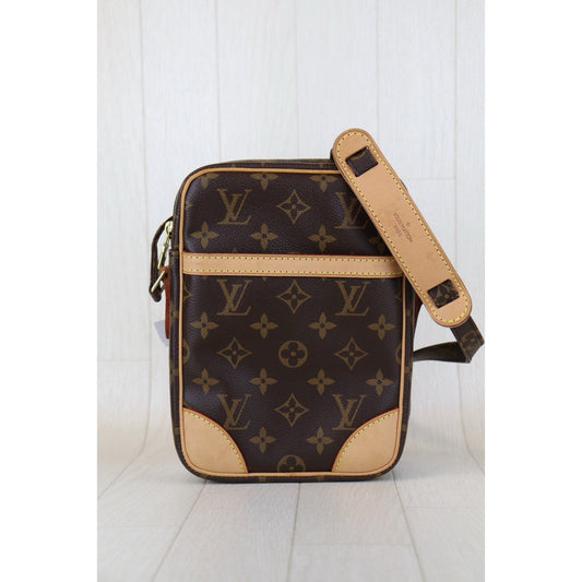 Very Good ( Rank A) | LV Monogram Amazon Shoulder Bag|S24102404