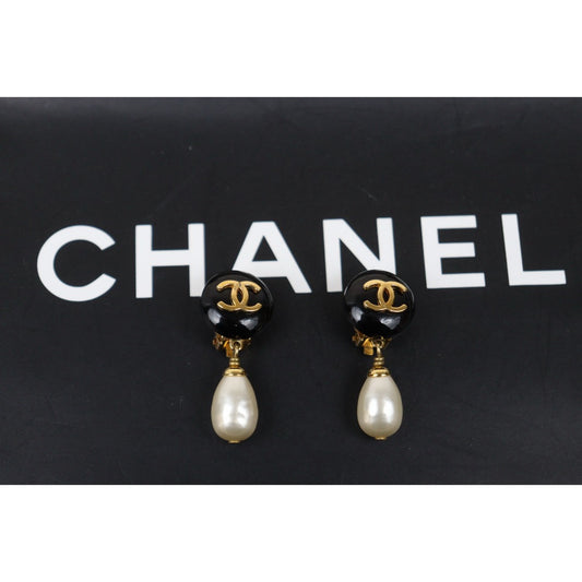 Very Good ( Rank A) |CHANEL COCO Mark Water Drop Pearl Earrings |VT25030134