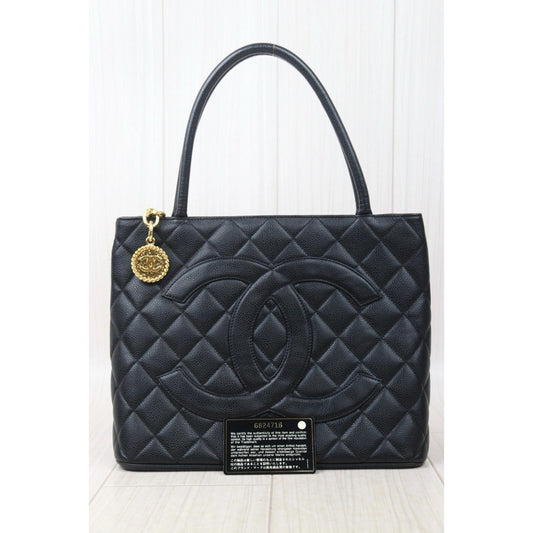 Good ( Rank AB)| CHANEL Caviar Skin Leather Calf Leather Tote Bag Black Made In 2000~2002Year|V24100401