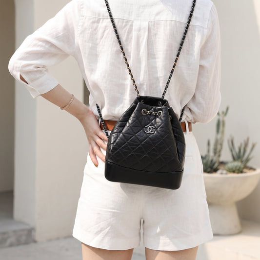 Include Entrupy Certificate of Authenticity|Very Good ( Rank A)| CHANEL Gabrielle Calfskin Chain Backpack Black Made In 2017-2018Year|S26072548