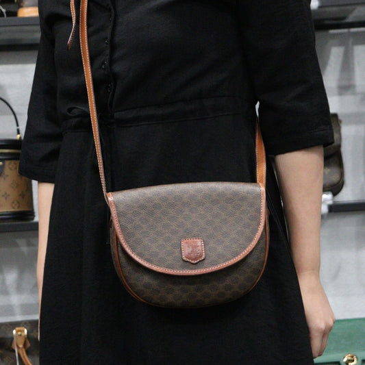 Rank AB| CELINE Macadam Shoulder Bag |V23122125