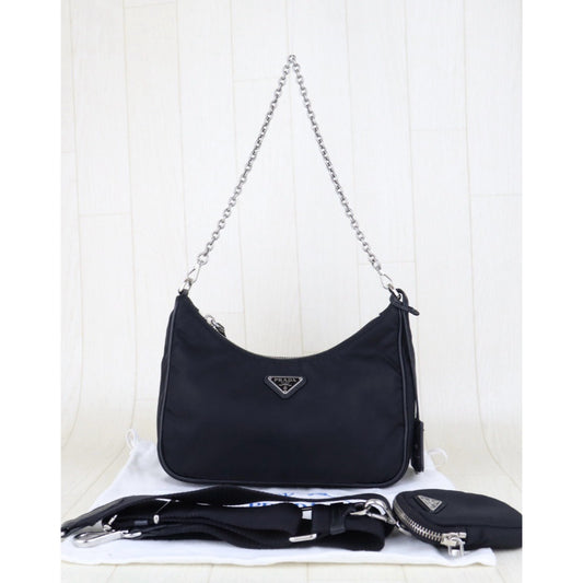Very Good ( Rank A)| PRADA Re-Edition 2005 Re-Nylon Shoulder Bag |H25021203