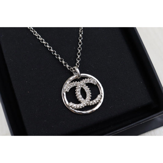 Very Good ( Rank A)| CHANEL Coco Mark Rhinestone Chocker Necklace|H25011308