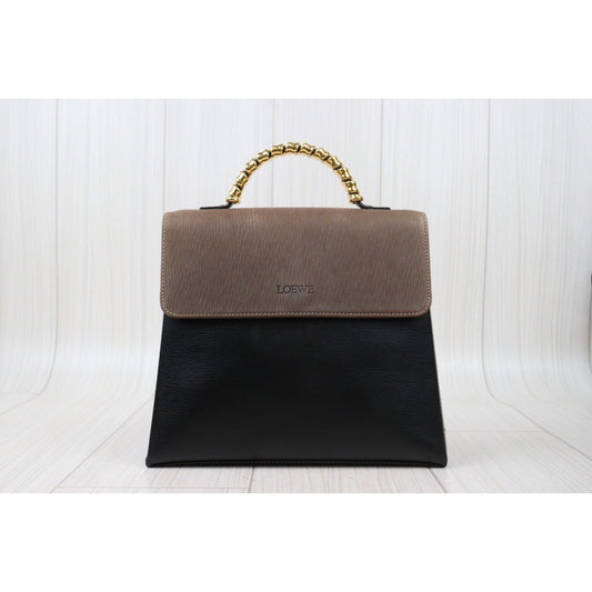 Rank A   ｜ Loewe Belasquez Twist Handbag  ｜24042910