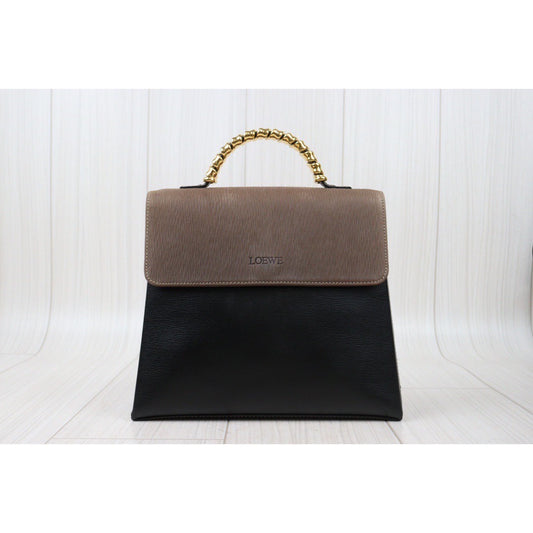 Rank A | Loewe Belasquez Twist Handbag |24042910
