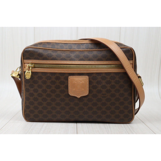 Rank AB | CELINE Macadam Shoulder Bag |V24050613