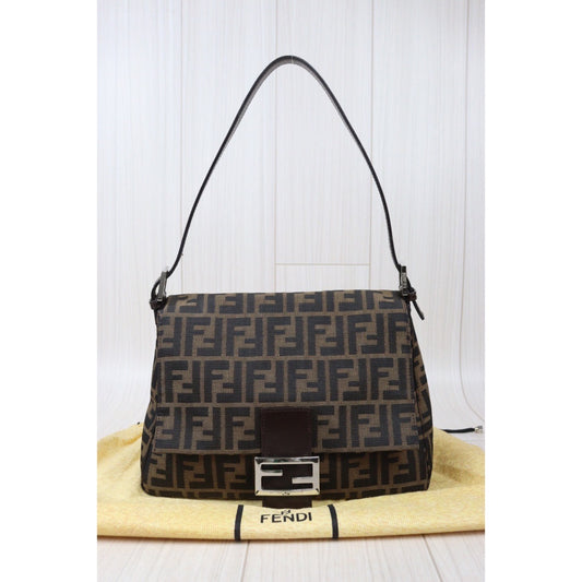 Rank A| FENDI Zucca Mamma Baguette Shoulder Bag |24042601