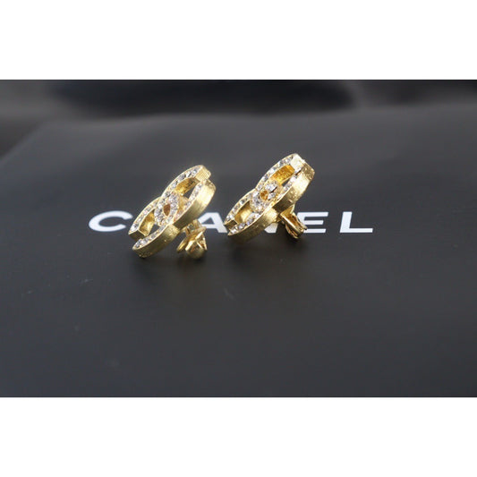 Rank A |CHANEL COCO Rhinestone 18k Gold Plated Earrings |V23082618