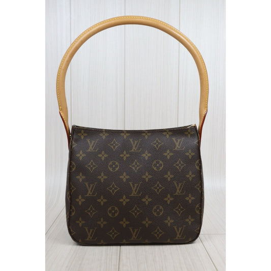 Include Entrupy Certificate of Authenticity|Good ( Rank AB)| Louis Vuitton Monogram Looping MM Shoulder Bag |25100607