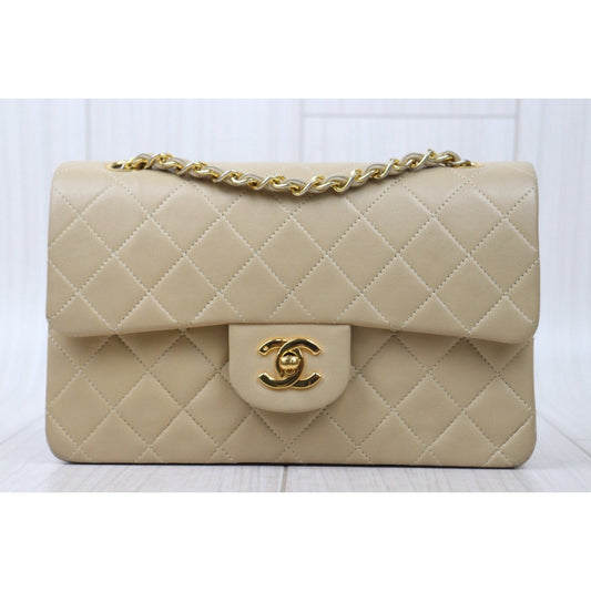 Good ( Rank AB)| CHANEL Lamb Skin Beige Double Flap 23 Shoulder Bag Made in 1989-1991 Year |P24110109
