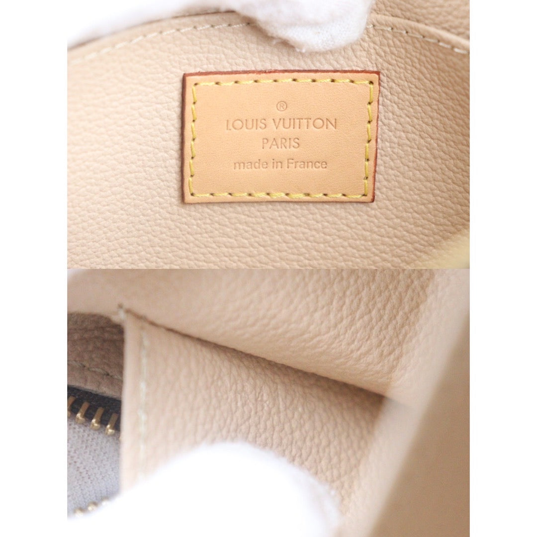 Rank SA |LV Monogram Pochette Cosmetics|23090729