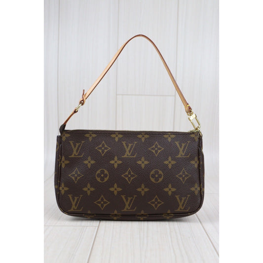 Rank AB | LV Monogram Pochette Accessoires |24012211