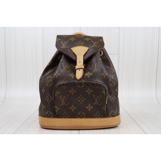 Rank AB| LV Monogram Montsouris PM Backpack|V24031205