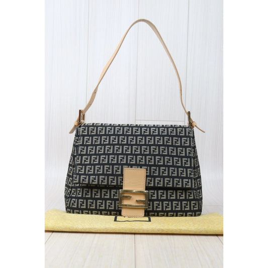 Good ( Rank AB)| FENDI Mamma Baguette Shoulder Bag |W24100601