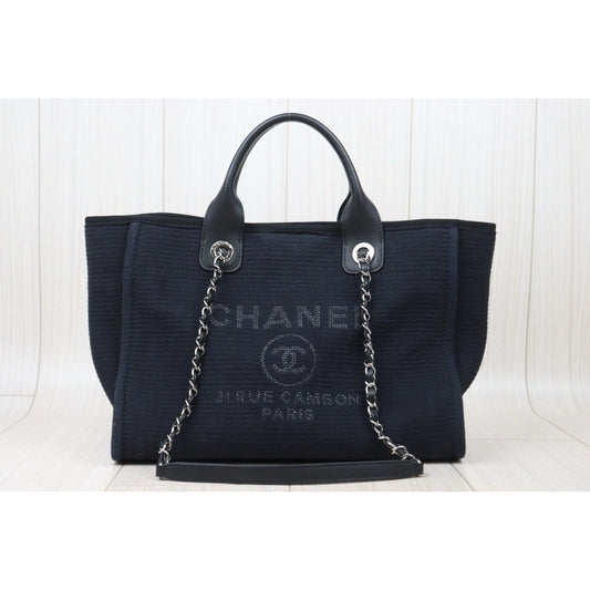 Very Good ( Rank A) |CHANEL Canvas Tote Bag Black IC Chips |24092005