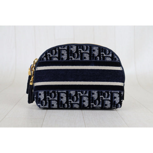 Include Entrupy Certificate of Authenticity|Excellent(Rank SA)|Dior Travel Oblique Cosmetic Pouch |S26010404