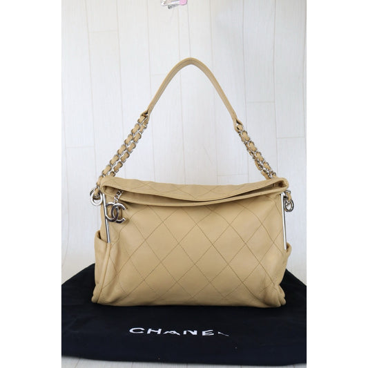 Very Good ( Rank A) |CHANEL Lambskin Matrasse Chain Hobo HandBag Beige Made In 2005 - 2006Year|S26012602
