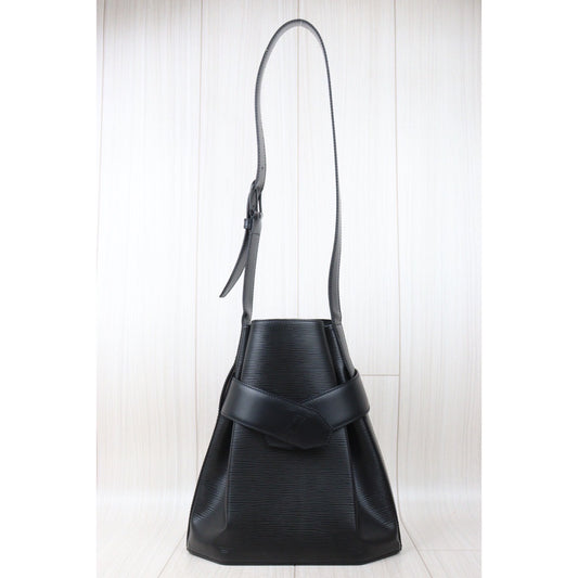 Rank A | LV Epi Sack de Paul Shoulder Bag|24062709