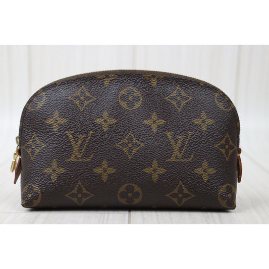 Rank AB |LV Monogram PM Pochette Cosmetics|24053003