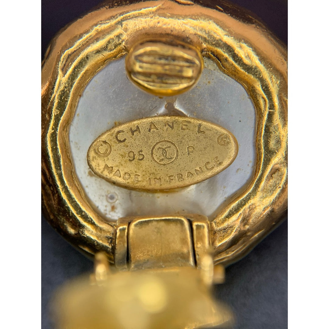 Very Good ( Rank A)|CHANEL COCO Mark Pearl Earrings Made In 1995Year |25072413