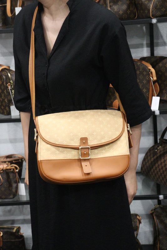 Good ( Rank AB)| LV Monogram Denim Shoulder Bag |Y24080203
