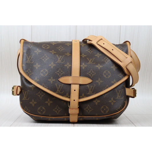 Rank A | LV Monogram Saumur 30 Shoulder Bag|24062502
