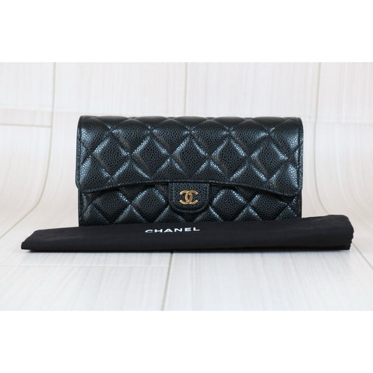 Very Good ( Rank A) |CHANEL Caviar Skin Black Long Wallet Made In 2019-2020 Year|S24092601