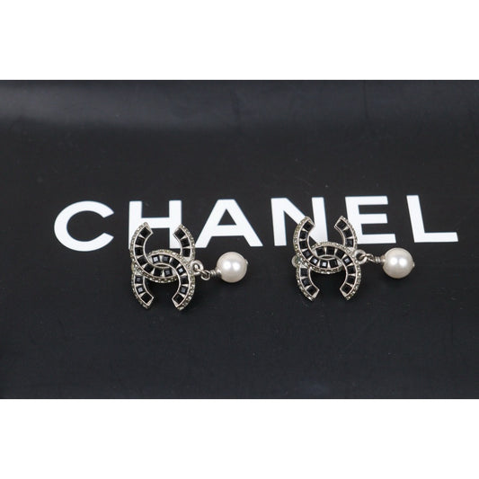 Very Good ( Rank A) |CHANEL Pearl Diamond COCO Mark Drop Stud Earrings |24120803