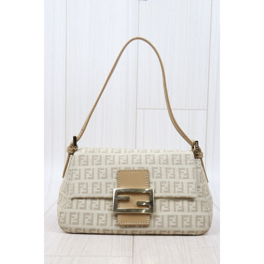 Good ( Rank AB)| FENDI Mamma Baguette Shoulder Bag Gold Hardware|25031818