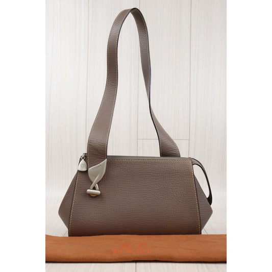Rank A   ｜ Loewe Vintage Shoulder Bag ｜Q24030704